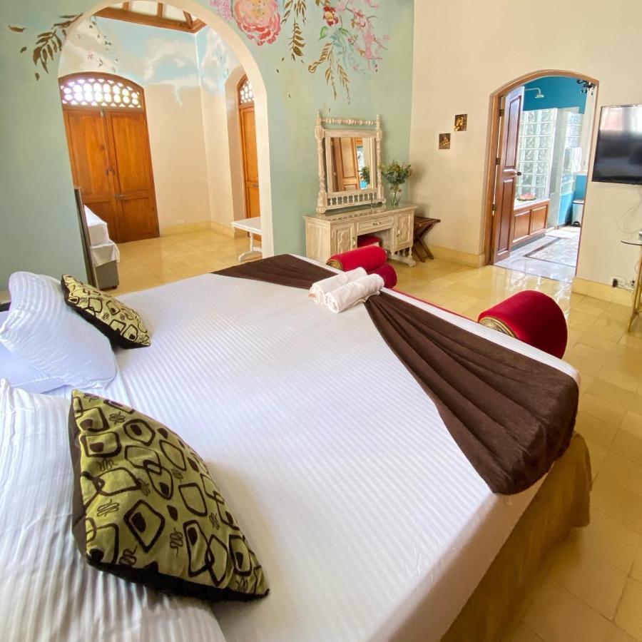 Boutique Castillo Ines Maria Cartagena